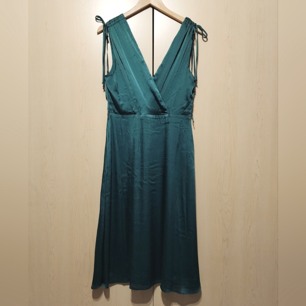 Laundry By Shelli Segal Green Sleeveless Dress